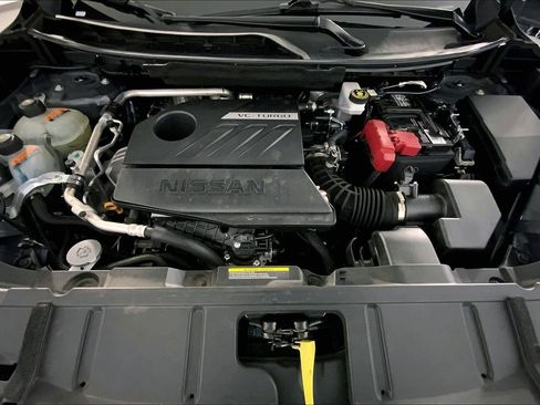 Used 2025 Nissan Rogue SV AWD/4WD image 10