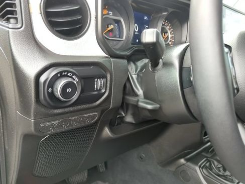 Used 2024 Jeep Wrangler Sport AWD/4WD image 16