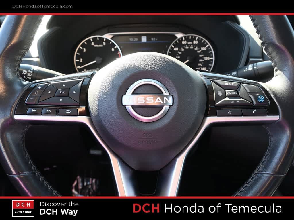 Used 2023 Nissan Altima 2.5 SV w/ SV Premium Package FWD image 9