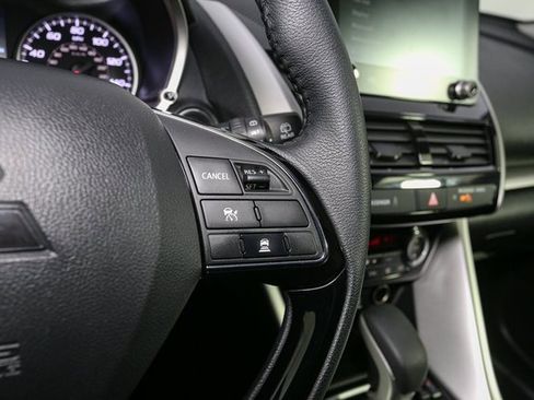 Used 2024 Mitsubishi Eclipse Cross SE image 31