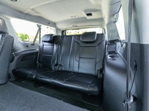 Used 2016 GMC Yukon XL SLE image 27