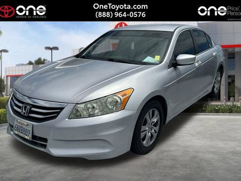 Used 2011 Honda Accord SE image 1