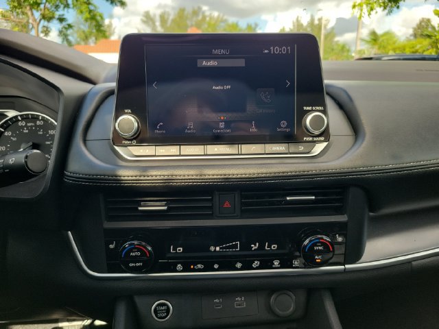 Used 2023 Nissan Rogue SV w/ SV Premium B Package FWD image 26