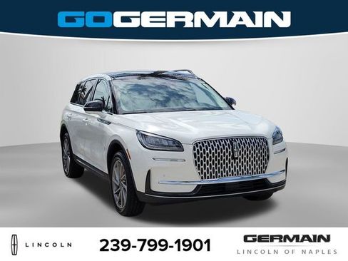Certified 2023 Lincoln Corsair FWD w/ Equipment Group 101A image 5