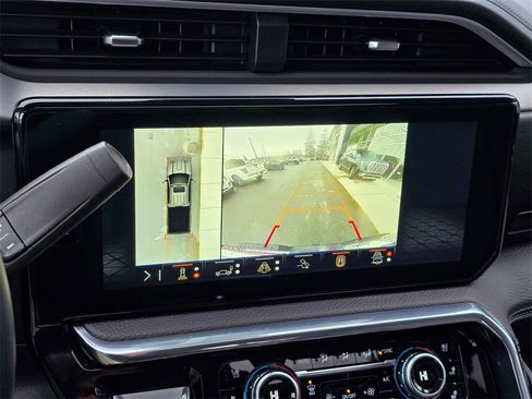 Used 2024 GMC Sierra 3500 Denali w/ Denali Reserve Package image 55