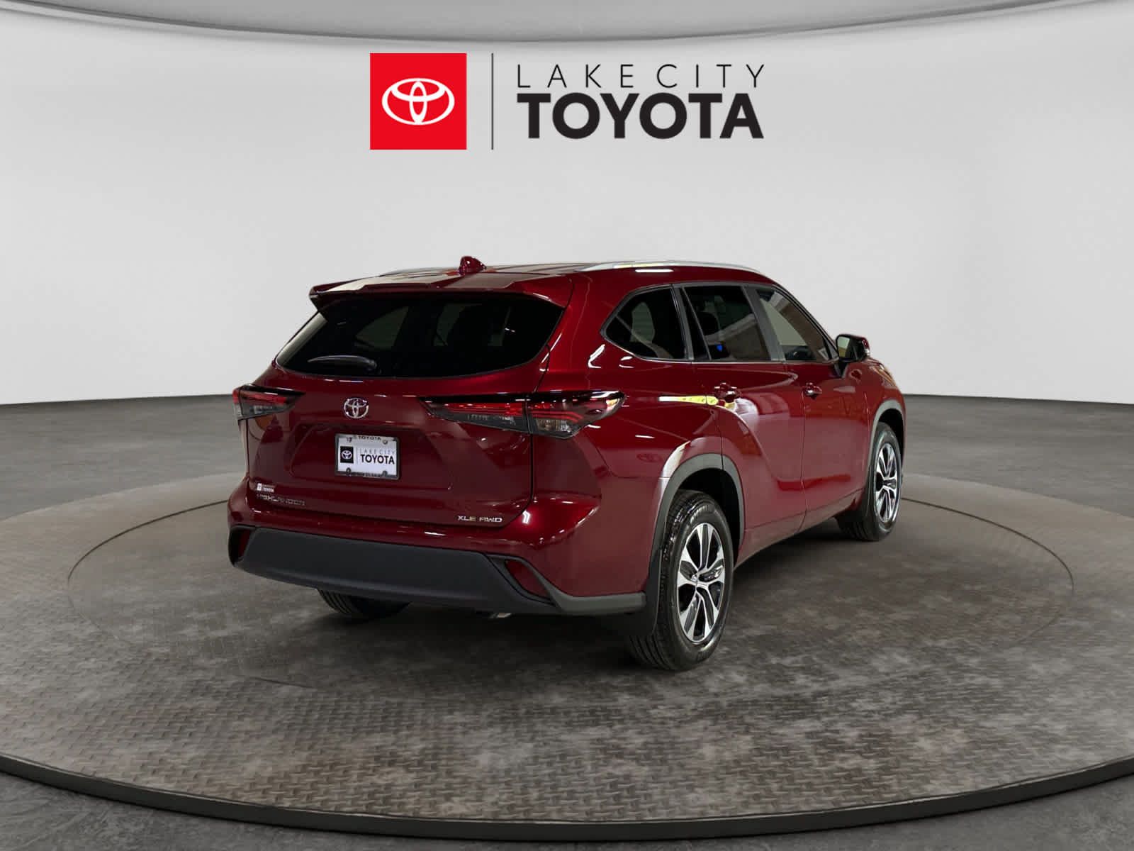 New 2026 Toyota Highlander XLE AWD/4WD image 6