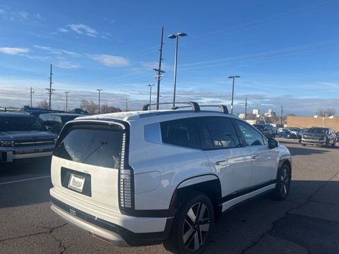 New 2026 Hyundai Ioniq 9 SEL image 4