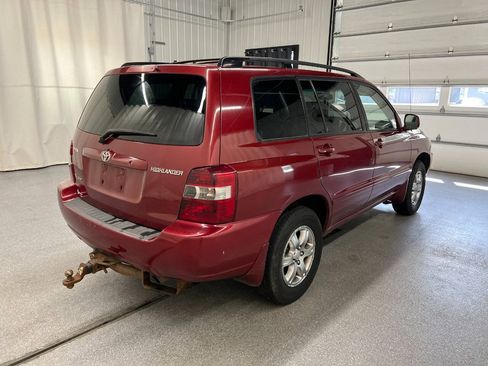 Used 2004 Toyota Highlander 4WD V6 w/ Appearance Pkg image 4