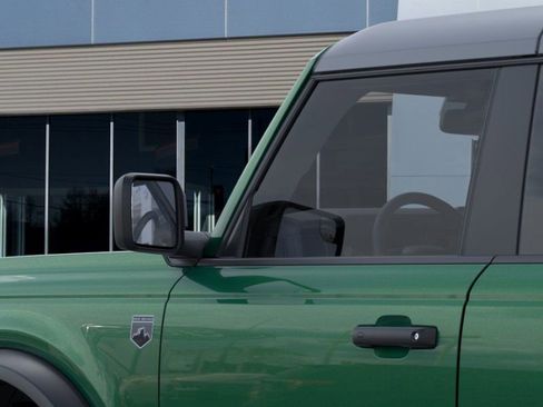 Used 2025 Ford Bronco Big Bend image 12