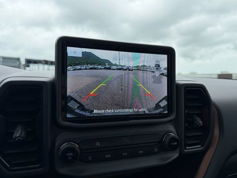 Used 2022 Ford Bronco Sport Outer Banks w/ Tech Package AWD/4WD image 17