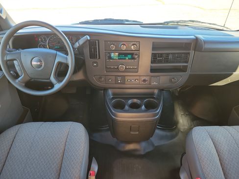 New 2025 GMC Savana 3500 Extended w/ Power Convenience Package image 3