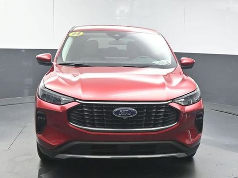 Used 2023 Ford Escape Active w/ Tech Pack #2 FWD image 3