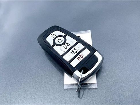 Used 2025 Ford Mustang Premium RWD image 10