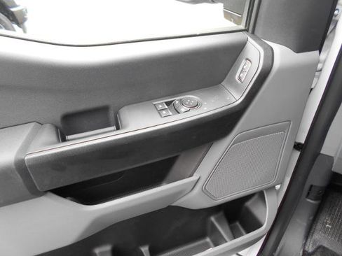 Used 2024 Ford F550 2WD Regular Cab Super Duty image 13