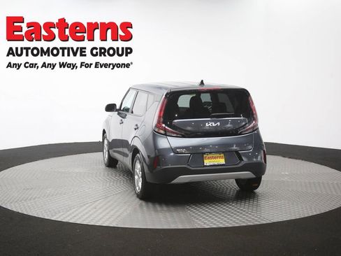 Used 2023 Kia Soul LX w/ LX Technology Package FWD image 64