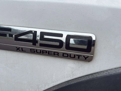 Used 2007 Ford F450 4x4 Regular Cab Super Duty image 10