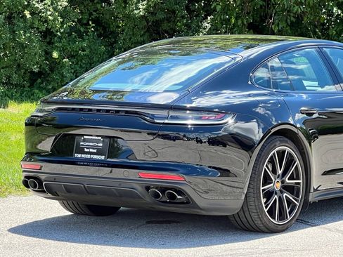 Certified 2023 Porsche Panamera 4 Platinum Edition AWD/4WD image 10