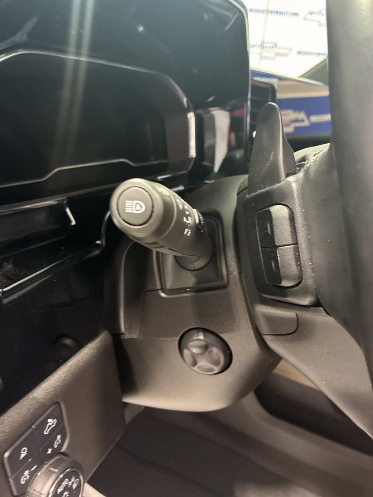 Used 2025 Chevrolet Silverado 1500 High Country w/ Technology Package AWD/4WD image 22