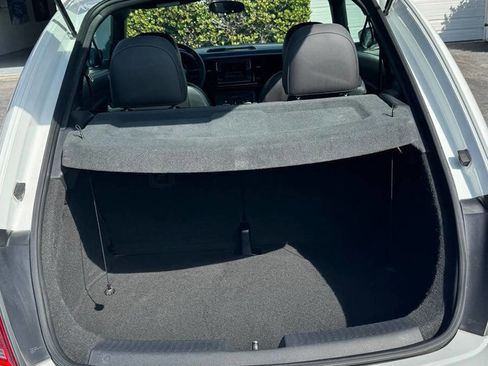 Used 2016 Volkswagen Beetle 1.8T FWD image 6