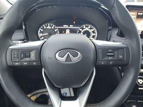 Used 2024 INFINITI QX60 Pure image 30