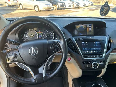 Used 2018 Acura MDX FWD w/ Advance Package image 15