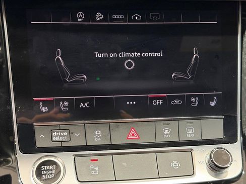 Used 2022 Audi Q8 Premium Plus w/ Premium Plus Package image 24