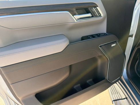 New 2026 GMC Sierra 1500 SLT w/ SLT Premium Package image 15