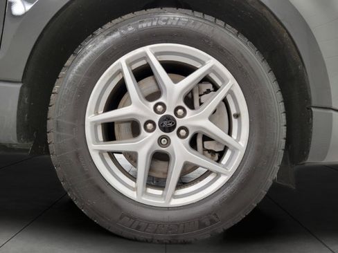 Used 2023 Ford Edge SEL w/ Convenience Package image 3