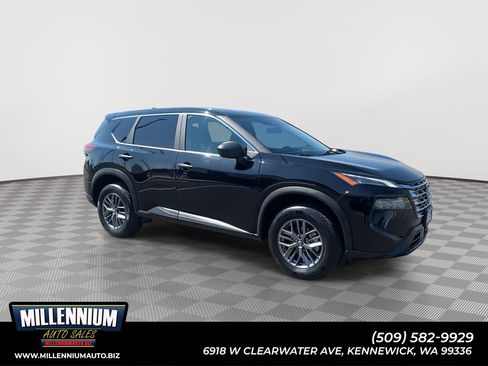 Used 2024 Nissan Rogue S AWD/4WD image 1