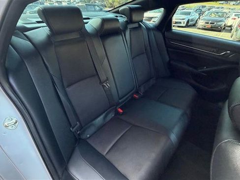 Used 2020 Honda Accord Sport image 17