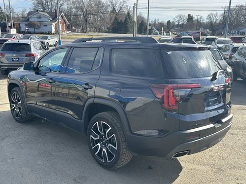Used 2021 GMC Acadia SLT w/ Elevation Edition image 6