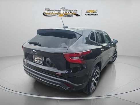 Used 2024 Chevrolet Trax RS w/ Driver Confidence Package FWD image 8