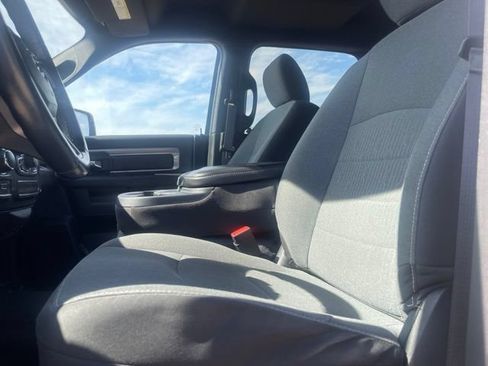 Used 2022 RAM 1500 Classic Warlock w/ Electronics Group AWD/4WD image 17