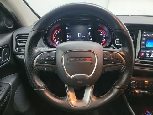 Used 2021 Dodge Durango SXT image 17
