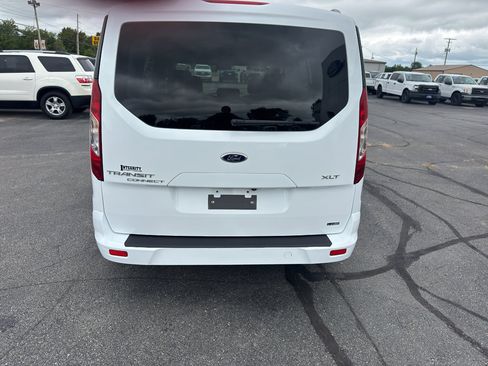 Used 2015 Ford Transit Connect XLT image 6