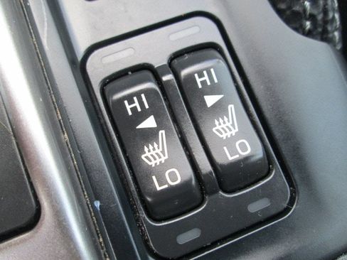 Used 2023 Subaru Forester Limited AWD/4WD image 19