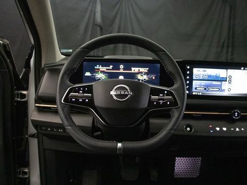 Used 2023 Nissan Ariya AWD image 22