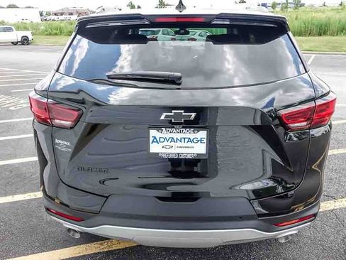 New 2026 Chevrolet Blazer LT w/ Convenience Package FWD image 7
