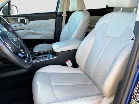 Used 2021 Kia Sorento SX AWD/4WD image 21