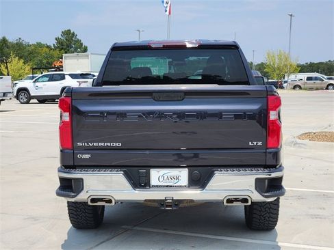 Certified 2024 Chevrolet Silverado 1500 LTZ w/ Z71 Off-Road Package image 7