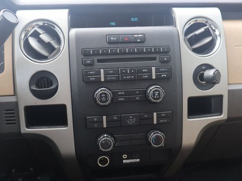 Used 2011 Ford F150 XLT w/ XLT Chrome Pkg RWD image 10