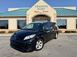 Used 2020 Toyota Sienna L video 2