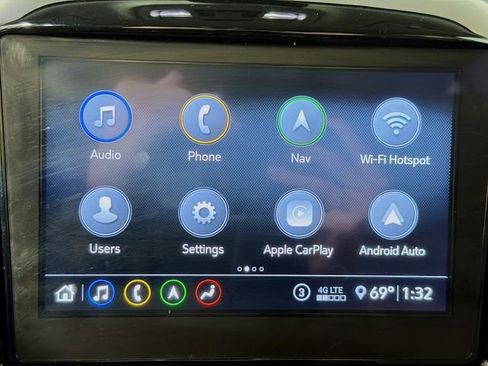 Used 2021 Chevrolet Traverse Premier w/ Redline Edition AWD/4WD image 14