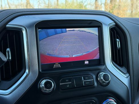 Used 2020 GMC Sierra 1500 Elevation w/ Elevation Value Package image 32