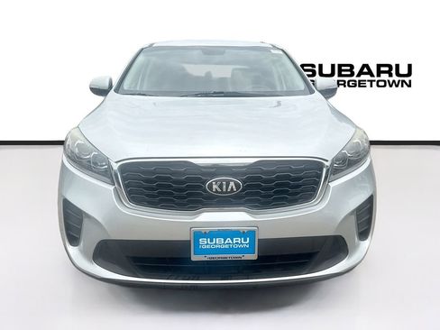 Used 2019 Kia Sorento L FWD image 2