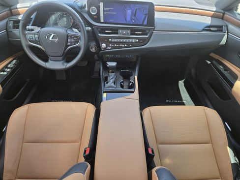 Used 2025 Lexus ES 350 w/ Premium Package FWD image 22