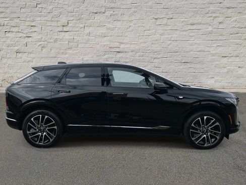 New 2026 Cadillac Optiq Sport 1 image 6