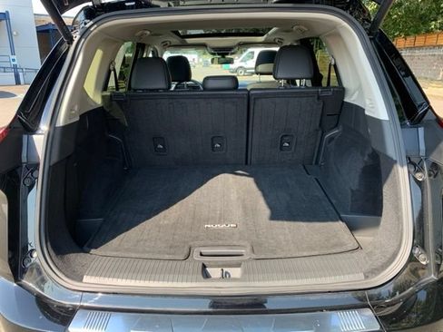 Used 2024 Nissan Rogue SV w/ SV Premium Package AWD/4WD image 5