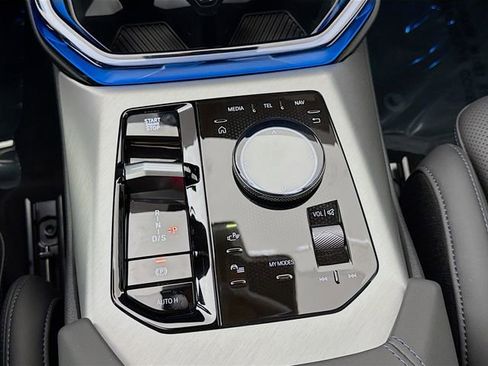 New 2026 BMW X3 xDrive30 w/ Premium Package image 17