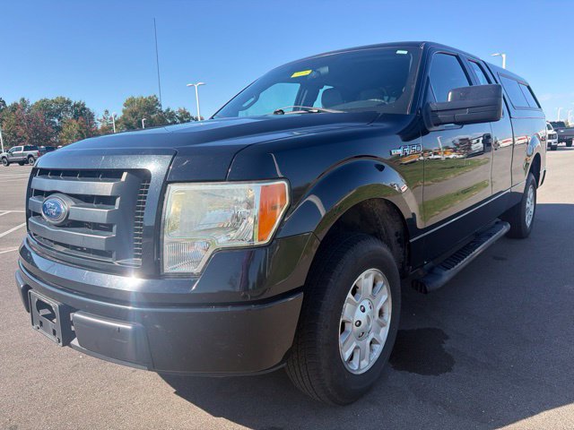 Used 2012 Ford F150 STX w/ Communications Pkg RWD image 2